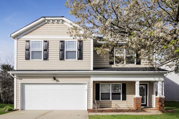 5229 Stowe Derby Dr Charlotte, NC 28278